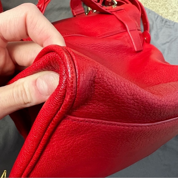 Mulberry Valentine Alexa limited edition heart studs - Picture 14 of 16